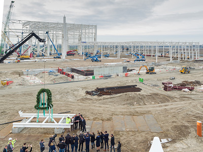 Topping ceremony of Siemens’s Cuxhaven facility 