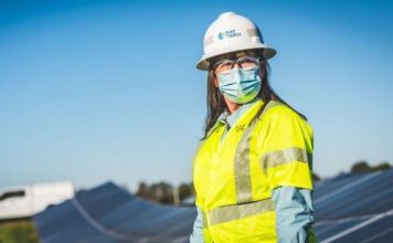 Duke Energy starts operation of Jackpot Solar project in Idaho Duke Energy employees